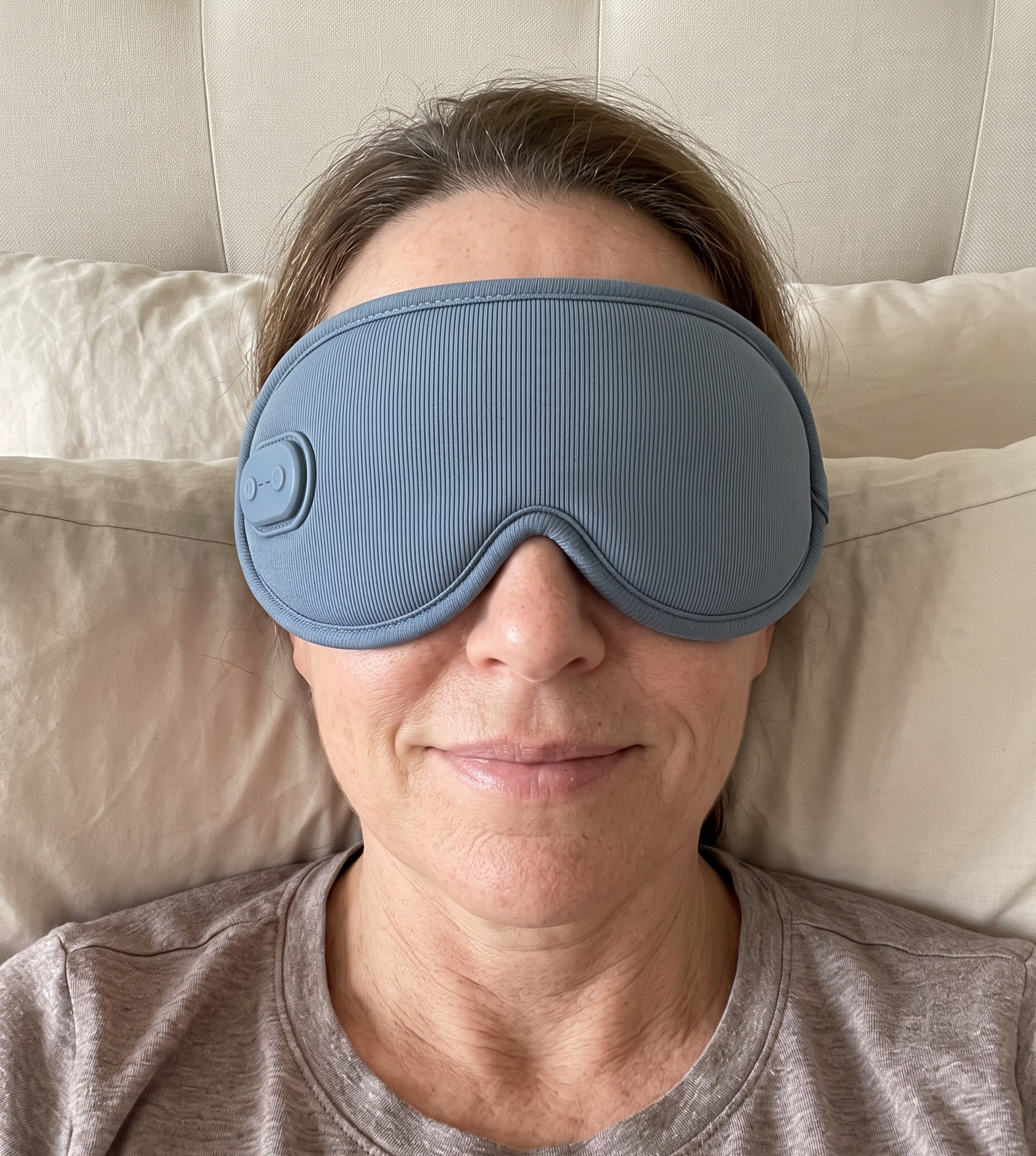 files/review_r23_lying_woman2_a_0cf6167d-9034-4894-8d78-2a13faa4906b.png